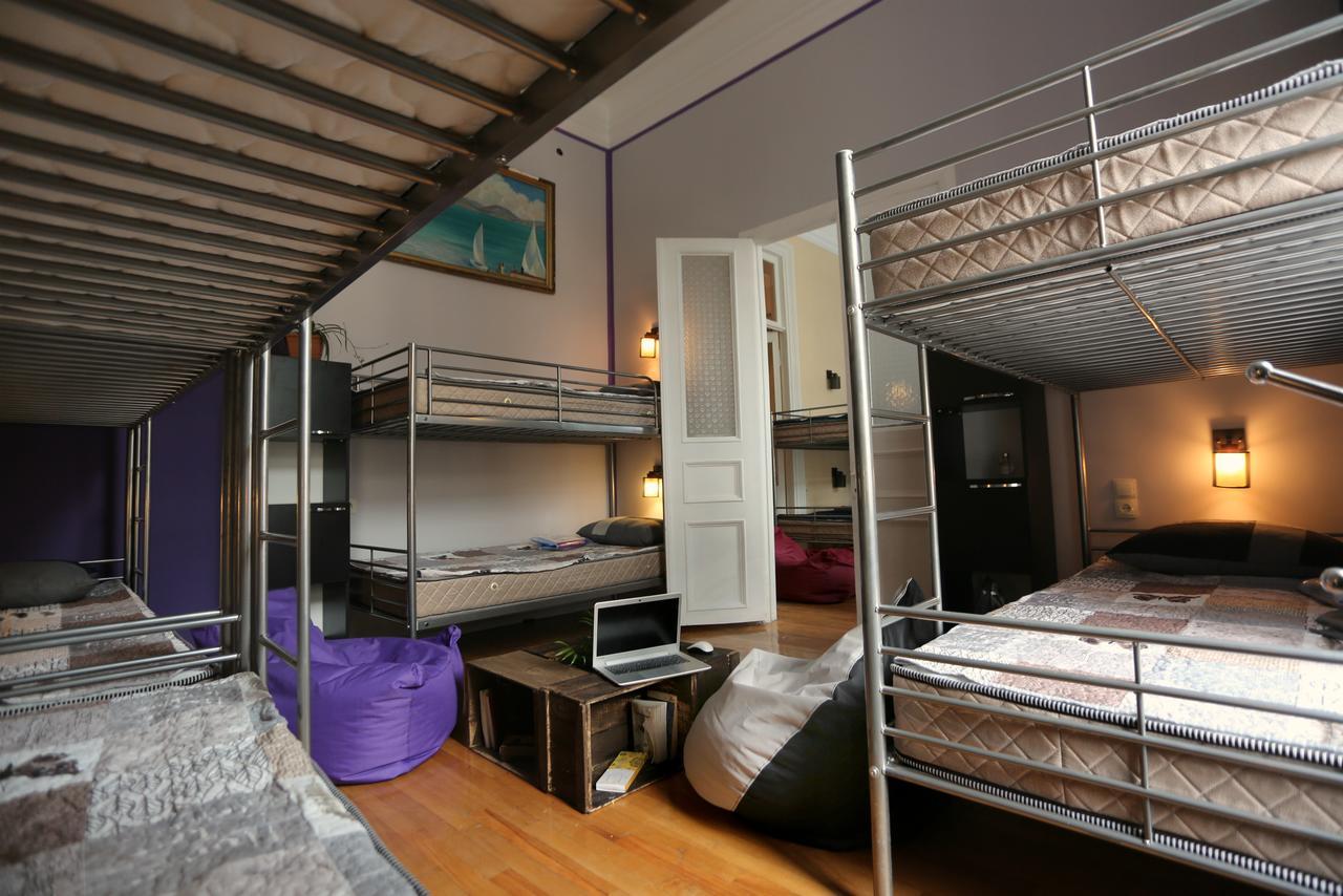 Lilus Hostel Μπατούμι Εξωτερικό φωτογραφία