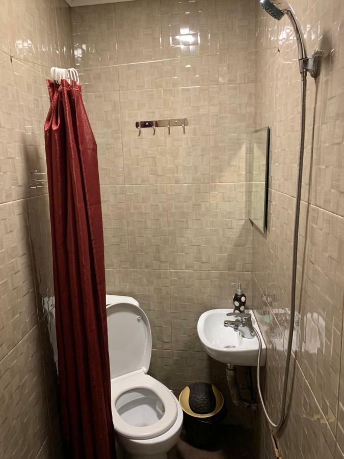 Lilus Hostel Μπατούμι Εξωτερικό φωτογραφία
