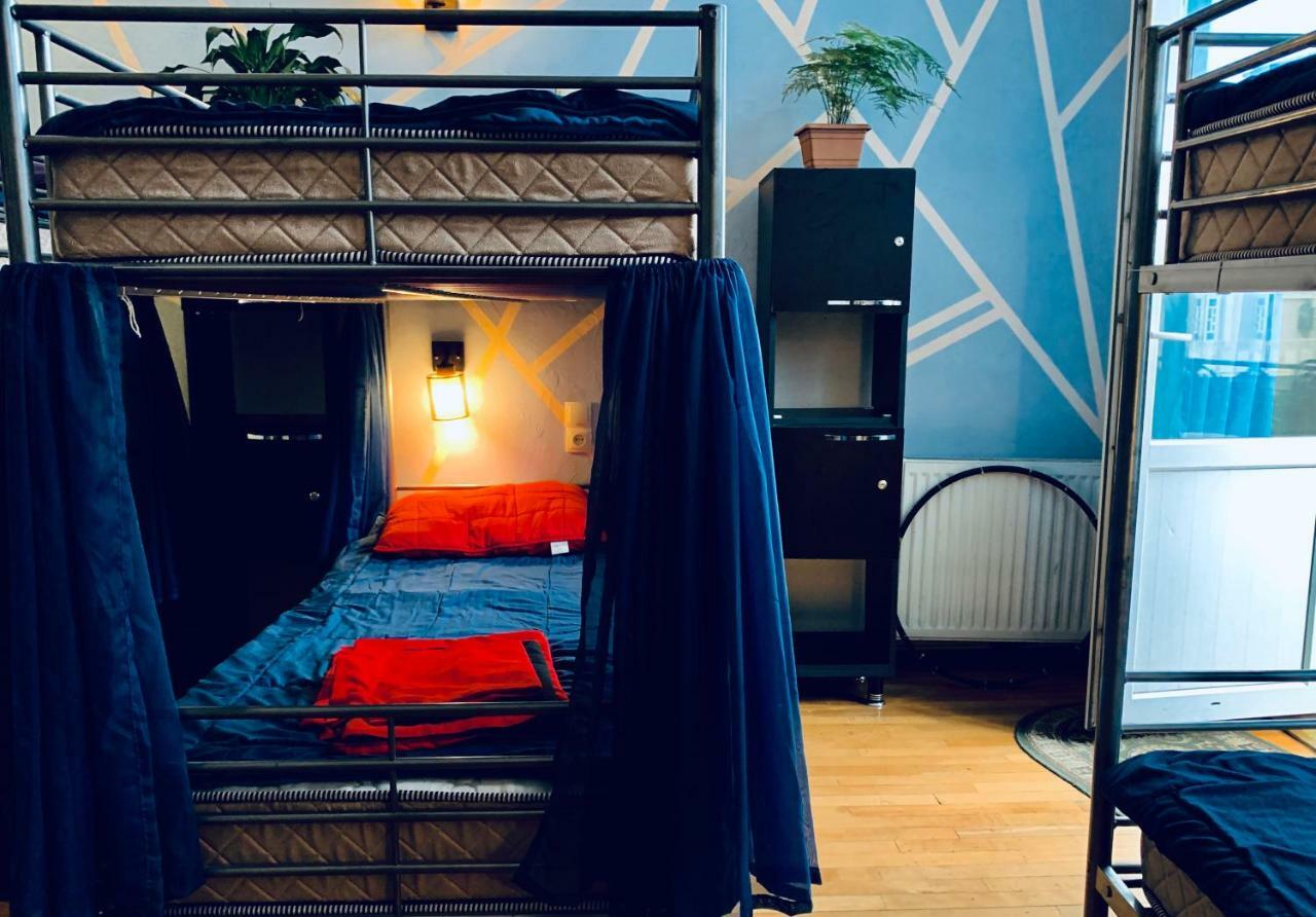Lilus Hostel Μπατούμι Εξωτερικό φωτογραφία
